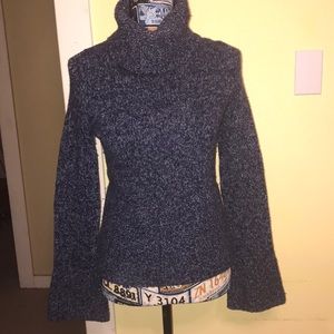 ⭐️3 for15$⭐️Sweater from Express